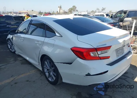 2021 Honda Accord Lx z USA, uszkodzony, nr VIN 1HGCV1F13MA008955